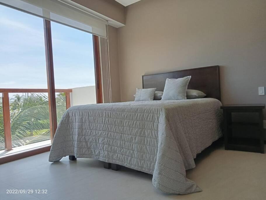 Hermoso Departamento Con Albercas Y Playa Privada Appartamento